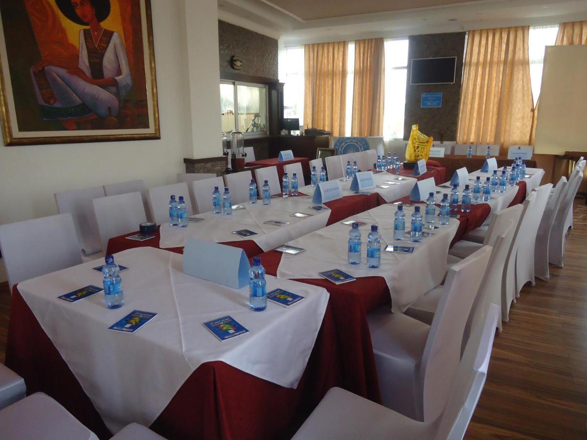 Miracle Hotel Addis Abeba Zewnętrze zdjęcie